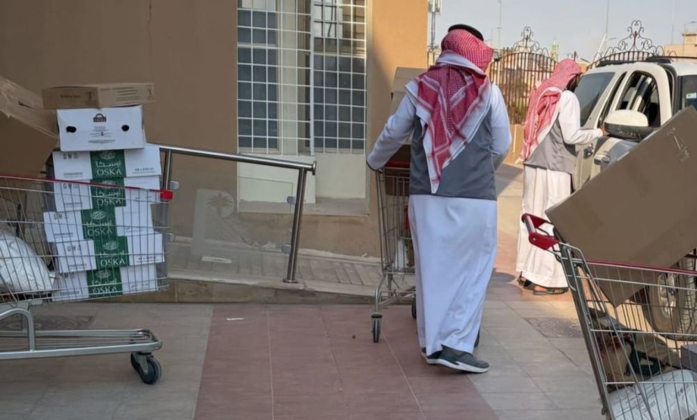 الأحساء.. 699 سلة رمضانية من جمعية العيون لدعم الأسر المحتاجة