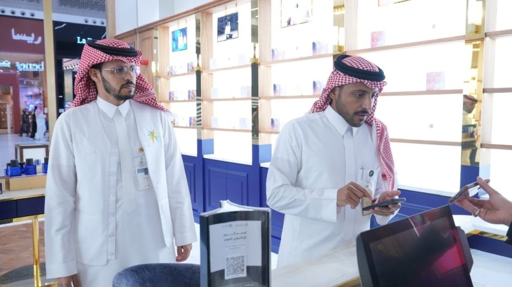 الموارد البشرية تكثف جولاتها الرقابية لضبط سوق العمل - الموارد البشرية
