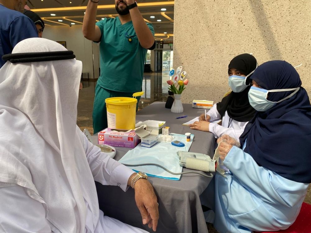 8 أقسام صحية تشارك في فعالية الكشف المبكر عن السرطان بالقطيف