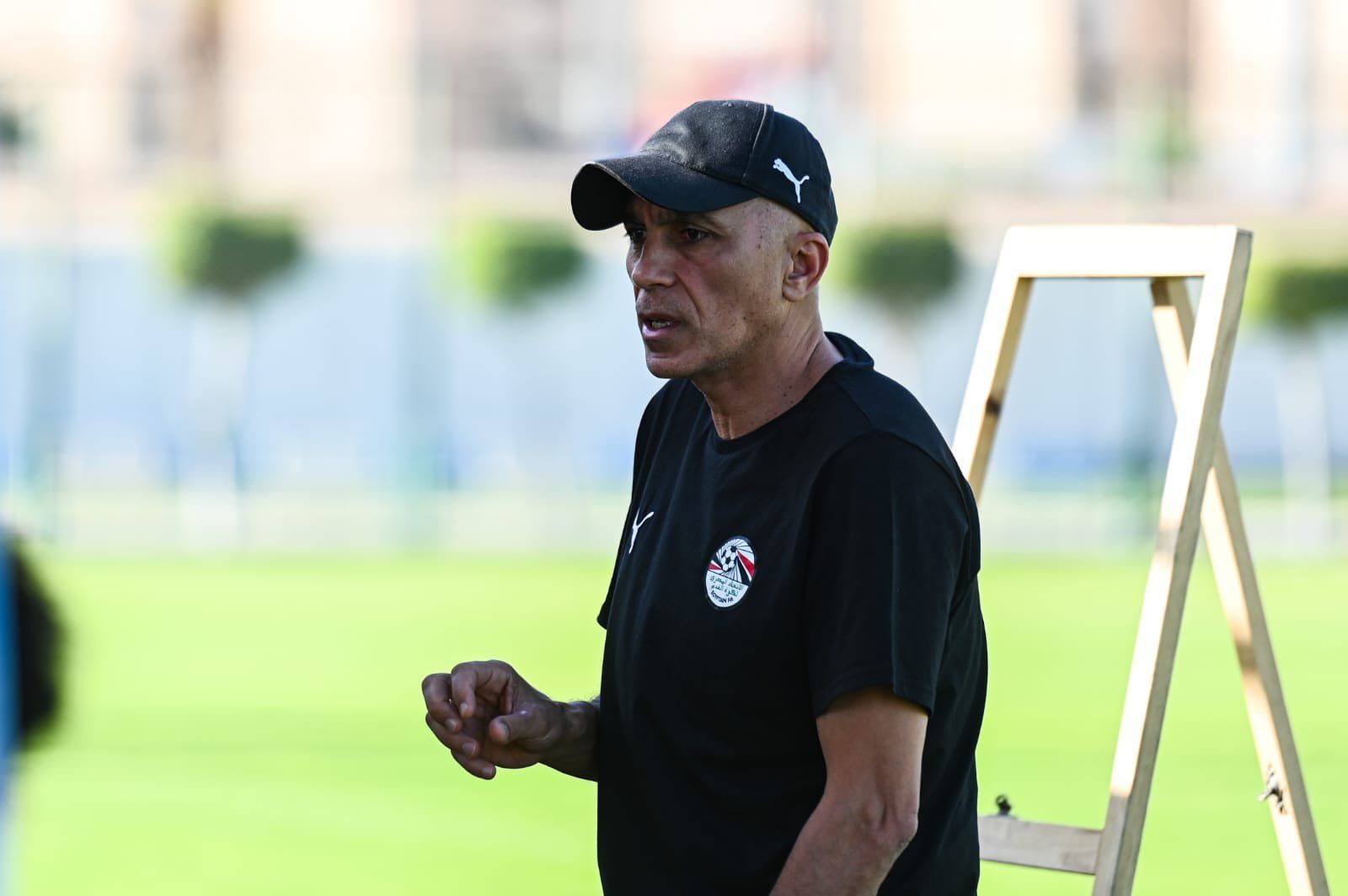 تدريب منتخب الشباب (2) تدريب منتخب الشباب (2)
