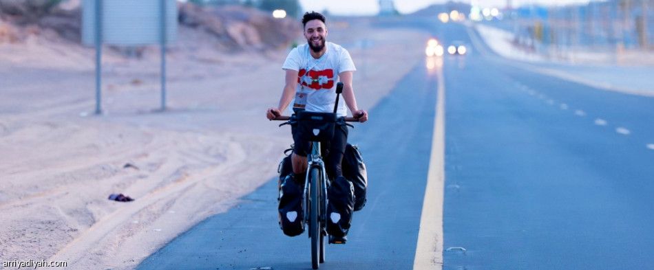 من أجل الحج.. أنس يمضي 3 أشهر قبل الوصول إلى السعودية