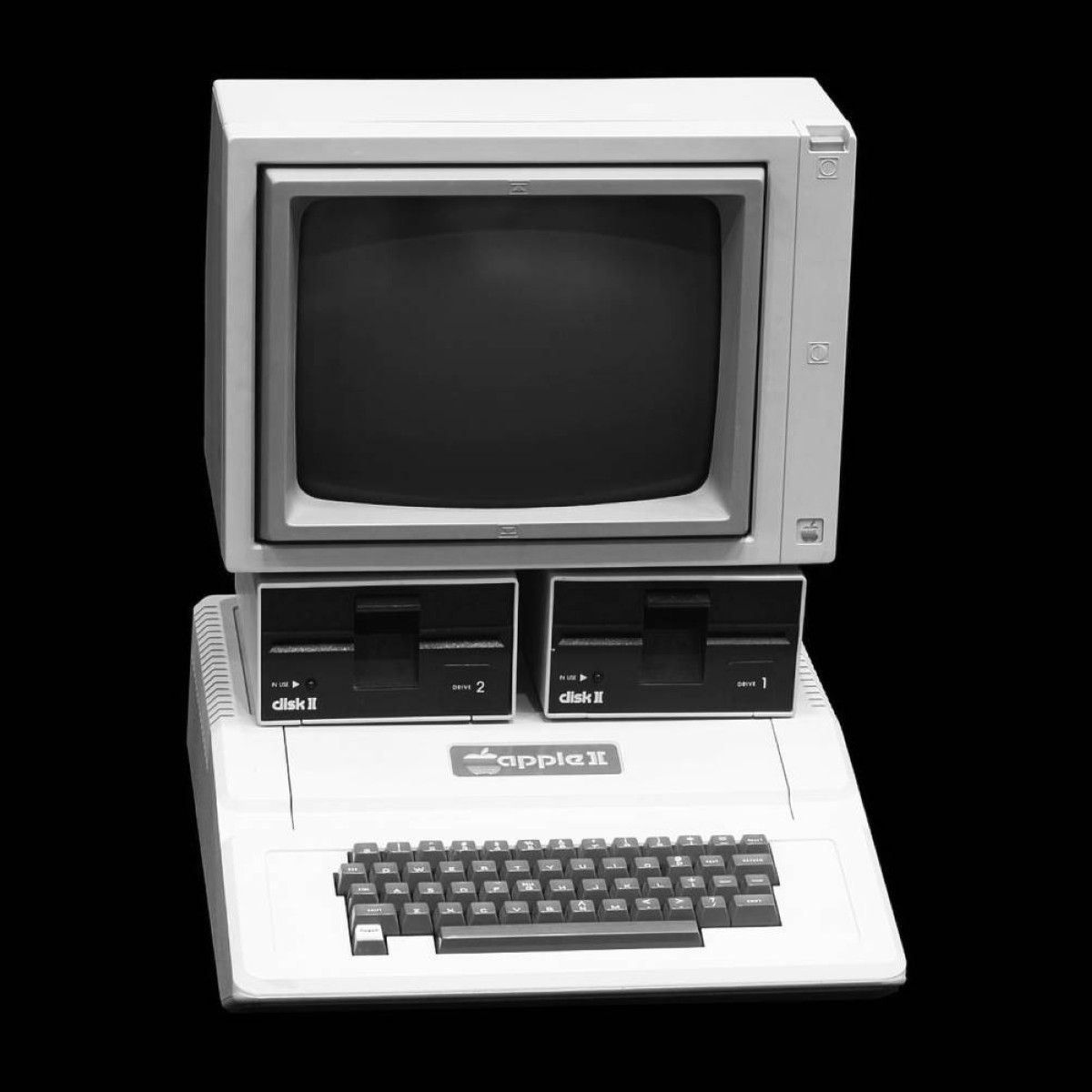 1977 -ستيف جوبز يطرح جهاز «أبل - 2» في الأسواق.