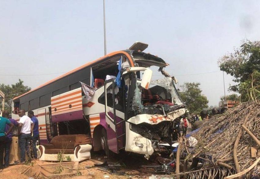 197-104405-dead-injured-collision-ivory-coast-3