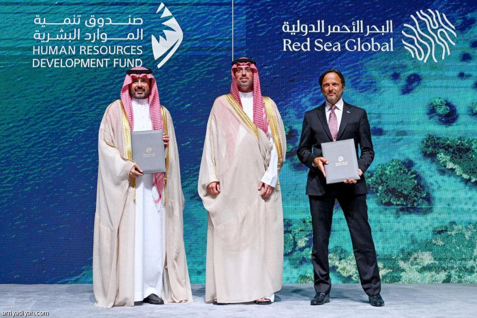 «البحر الأحمر الدولية» تحتفل بتخريج الدفعة الثالثة