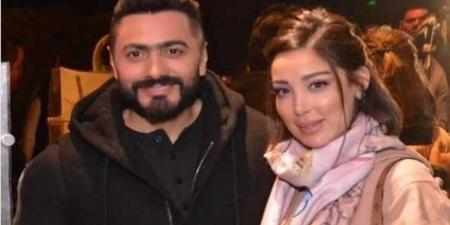 تامر حسني يحتفل مع بسمة بوسيل بعيد ميلاد ابنتيهما - تليجراف الخليج