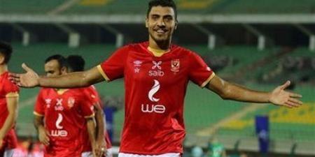 محمد شريف ينتظر تحرك الأهلي بعد عودته من الاحتراف الخارجي - تليجراف الخليج