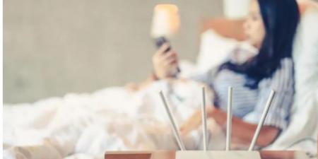 هل يجب إيقاف الواي فاي ليلا؟ دراسة تكشف تفاصيل تأثيره على النوم - تليجراف الخليج