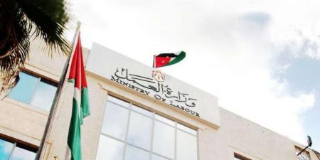 3 بنود تغيرت في نظام رسوم تصاريح العمل - تليجراف الخليج