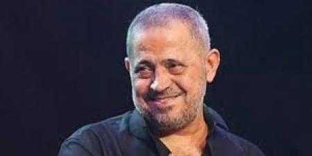 يلعب "النرد" في المقهى .. جورج وسوف يرد على إشاعة وفاته - فيديو - تليجراف الخليج