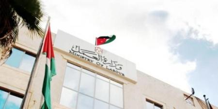 رفع رسم تصريح "عامل خدمات عمارة" إلى 700 دينار - تليجراف الخليج