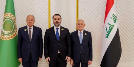 رئيس الجمهورية العراقية عبد اللطيف جمال رشيد، يستقبل وزير الخارجية والمغتربين السيد أسعد الشيباني رئيس وفد الجمهورية العربية السورية المشارك في أعمال القمّة العربية ببغداد - تليجراف الخليج