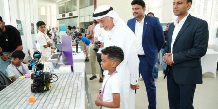 330 طالباً دولياً يستعرضون ابتكاراتهم التقنية بجامعة دبي - تليجراف الخليج