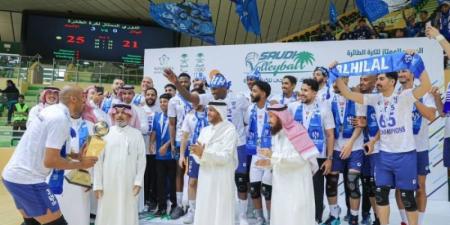 الهلال يُتوَّج بطلاً للدوري ... والخليج يكمل المثلث - تليجراف الخليج