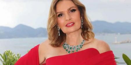 "يا زعيم قلبي" .. يسرا تهنئ عادل إمام بعيد ميلاده الـ85 - تليجراف الخليج