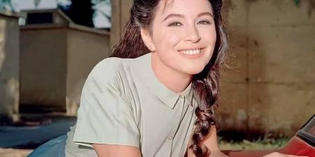 شقيقة سعاد حسني تفتح النار على أسرة "العندليب الأسمر" (فيديو) - تليجراف الخليج