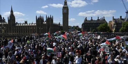 مسلمو بريطانيا يطالبون بوقف مبيعات الأسلحة لإسرائيل والاعتراف بفلسطين - تليجراف الخليج