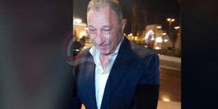 محمود الخطيب رئيس النادي الأهلي يحضر عزاء والدة عمرو الجنايني عضو لجنة التخطيط بالزمالك (فيديو) - تليجراف الخليج