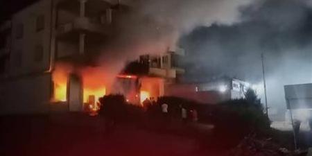 حريق هائل يلتهم معرض أجهزة كهربائية بسمنود - تليجراف الخليج