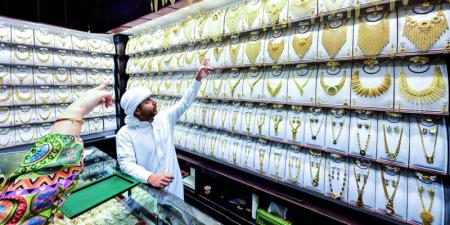 «العيد» يحفز الطلب على هدايا المشغولات الذهبية - تليجراف الخليج