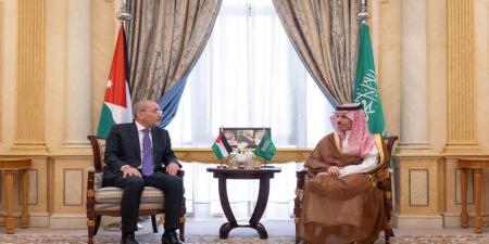 الصفدي يبحث تبعات العدوان الإسرائيلي على إيران مع نظرائه السعودي والمصري والقبرصي - تليجراف الخليج