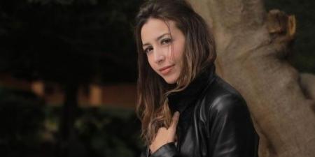 الفنانة جنات تستعدّ للظهور للمرة الأولى على مسارح المملكة العربية السعودية - تليجراف الخليج