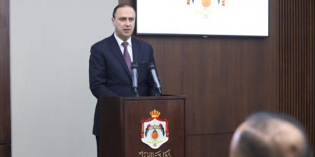 الحكومة: الأجهزة المختصة تتعامل بكفاءة مع الظروف الاستثنائية التي تشهدها المنطقة - تليجراف الخليج