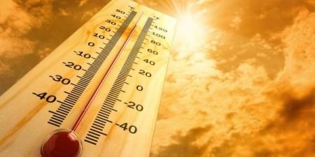 طقس حار وزخات رعدية مرتقبة بعدة مناطق اليوم الأحد - تليجراف الخليج