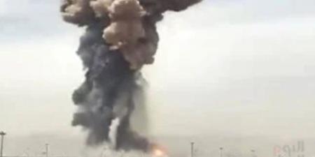 جيش إسرائيل يعلن قصف طائرات تزود بالوقود في مطار مشهد الإيراني - تليجراف الخليج