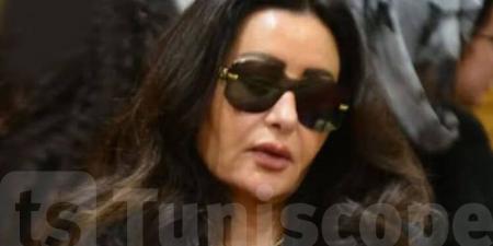 الفنانة لطيفة تنعى شقيقها نور الدين العرفاوي بكلمات مؤثرة - تليجراف الخليج
