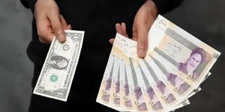العملة الإيرانية تهوي 10% مقابل الدولار منذ بدء الهجمات الإسرائيلية - تليجراف الخليج