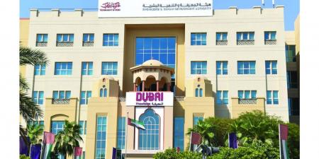 اعتماد بطاقة الرسوم المدرسية في دبي للعام الأكاديمي الجديد     - تليجراف الخليج