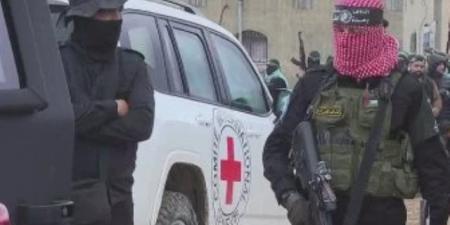 "يديعوت أحرونوت": حماس ستطالب بالإفراج عن أسماء بارزة في صفقة الهدنة - تليجراف الخليج
