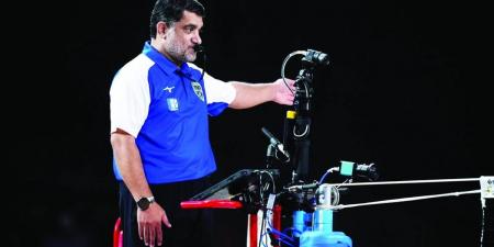 إسماعيل إبراهيم يحكّم في دوري الأمم للكرة الطائرة - تليجراف الخليج