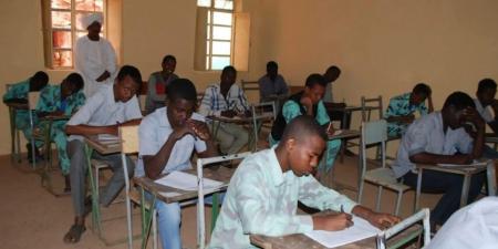 بشريات للطلاب السودانيين في مخيمات اللجوء بشرق تشاد - تليجراف الخليج