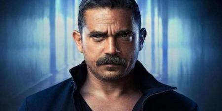 الفنان أمير كرارة وهنا الزاهد بأكثر من شخصية في برومو فيلم الشاطر - تليجراف الخليج