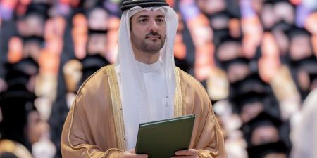 سلطان بن أحمد القاسمي يوجه بتخصيص منح دراسية لأوائل الثانوية العامة على مستوى الدولة في جامعة الشارقة - تليجراف الخليج