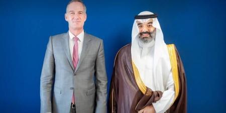وزير الاتصالات يبحث تعزيز الشراكة مع بريطانيا بمجال الذكاء الاصطناعي - تليجراف الخليج