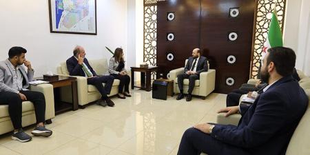 وزير الطاقة السوري يبحث مع ممثلي شركة شل آفاق التعاون النفطي - تليجراف الخليج