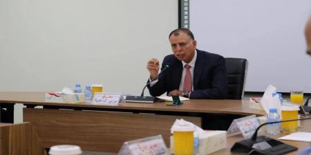 وزير الداخلية: ملتزمون بتطوير الخدمات الأمنية - تليجراف الخليج