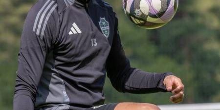 الأهلي يستعد لمواجهة «كومو» - تليجراف الخليج