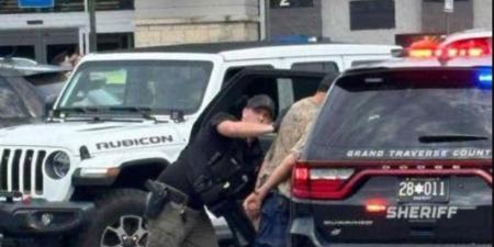 أميركا.. إصابة 11 شخصا في حادث طعن داخل أحد المتاجر الكبرى بولاية ميشيغن - تليجراف الخليج