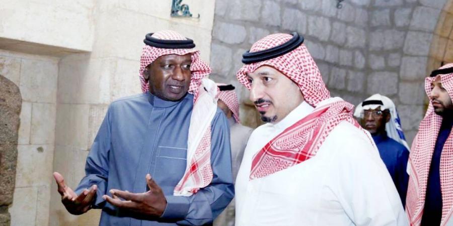 رونالدو لا يستطيع تحقيق البطولات لوحده - تليجراف الخليج