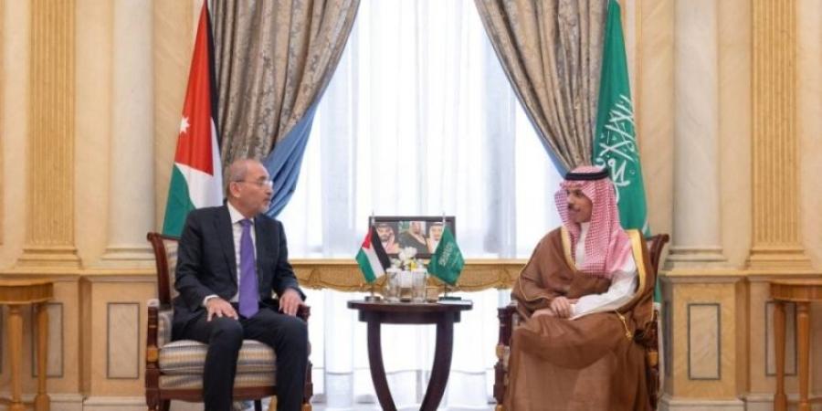 الرياض وعمان تبحثان مؤتمر تسوية القضية الفلسطينية وتنفيذ حل الدولتين - تليجراف الخليج