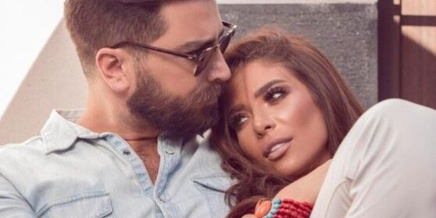 إليكم صورة نادرة جداً من حفل زفاف معتصم النهار ولين برنجكجي - تليجراف الخليج