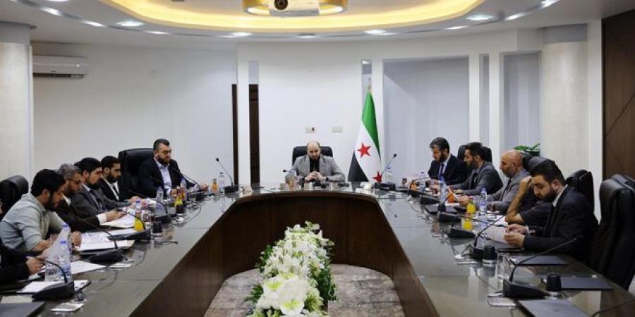 وزير الطاقة يناقش آليات عمل الوزارة والجهات التابعة لها وفق الهيكلة ‏الإدارية الجديدة  ‏ - تليجراف الخليج