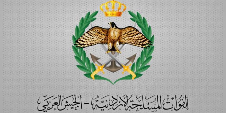 الجيش يطبق قواعد الاشتباك ويحبط محاولة تسلل على الحدود الشمالية ويلقي القبض على 5 أشخاص - تليجراف الخليج