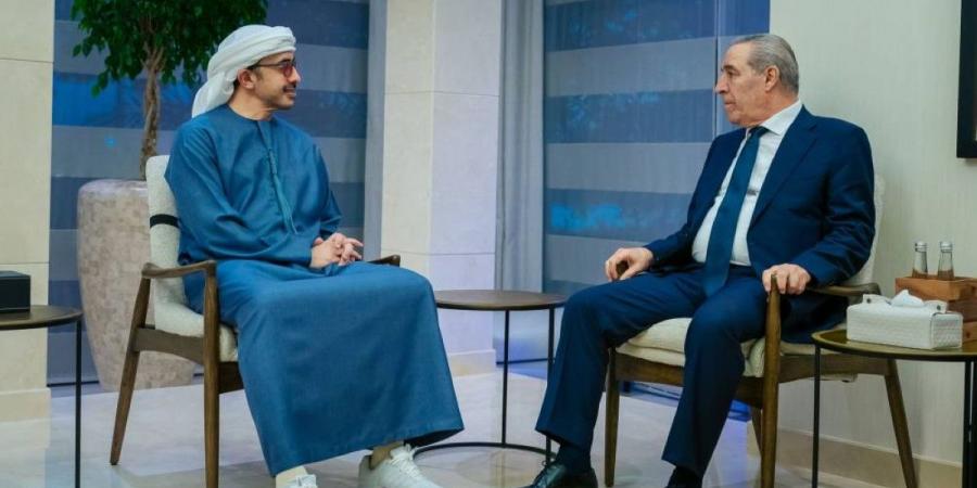 عبدالله بن زايد يستقبل حسين الشيخ ويبحثان تطورات الأوضاع في المنطقة - تليجراف الخليج