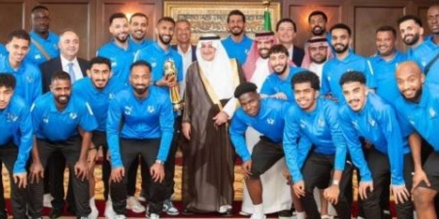 أمير تبوك يهنئ نيوم بالتتويج بـ”يلو” والصعود لـ “روشن” - تليجراف الخليج