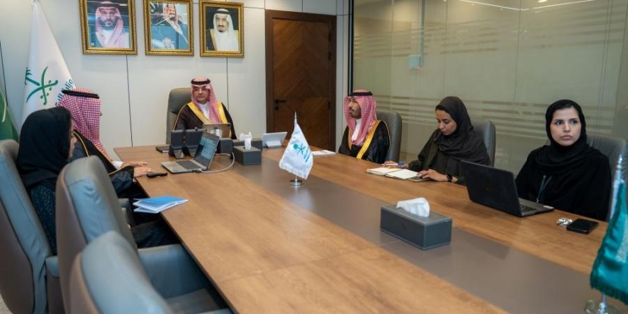 برئاسة "المغلوث".. تفاصيل اجتماع مجلس إدارة أكاديمية الإعلام السعودية - تليجراف الخليج
