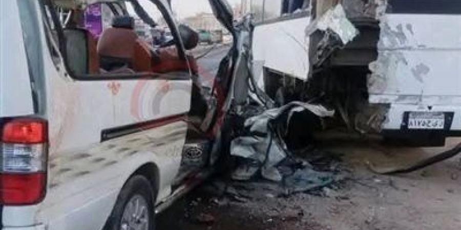 ننشر أسماء ضحايا حادث تصادم ميكروباص مع أتوبيس بطريق الإسماعيلية - تليجراف الخليج